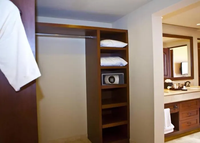 Incredible 3br Ocean View In